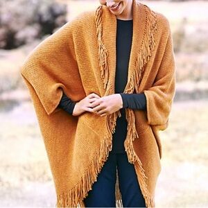 Layers by Lizden Marvelush Waffle Knit Fringed Shrug